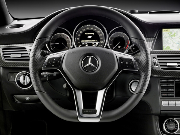 2012mercedesclsclass013.jpg