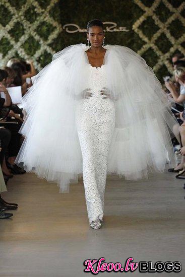 Oscar-de-la-Renta-Bridal-Spring-2013_1.jpg