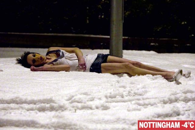 They Are Not Afraid of Cold... (38 pics)