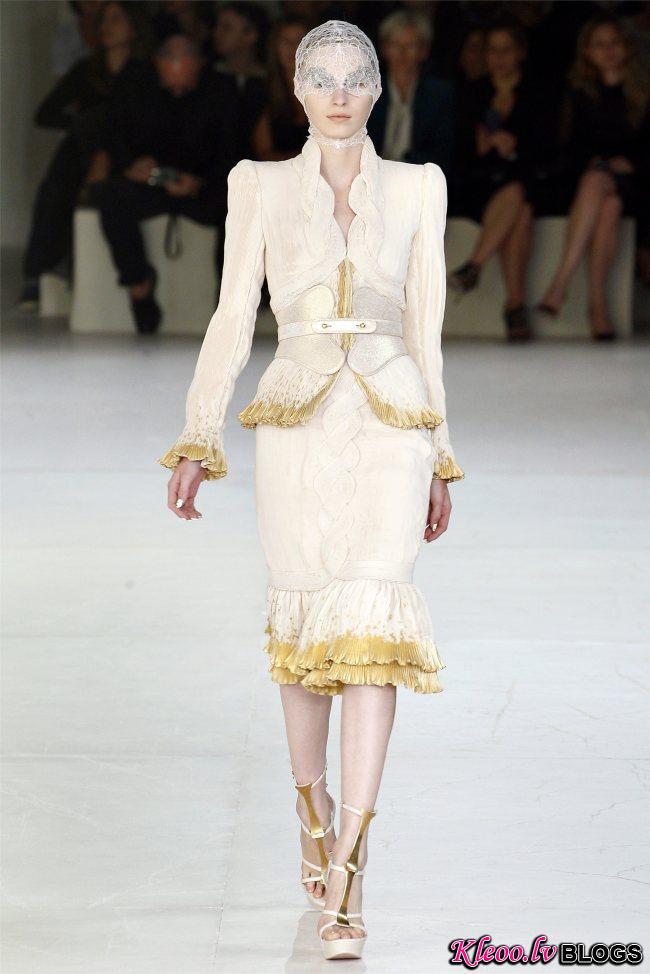 alexander-mcqueen1.jpg