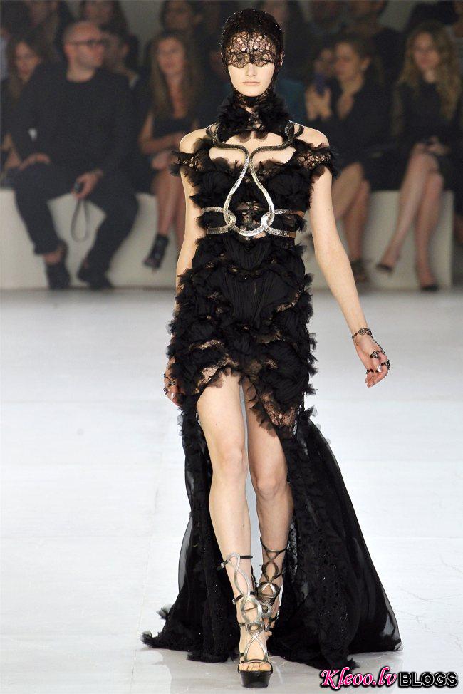 alexander-mcqueen17.jpg