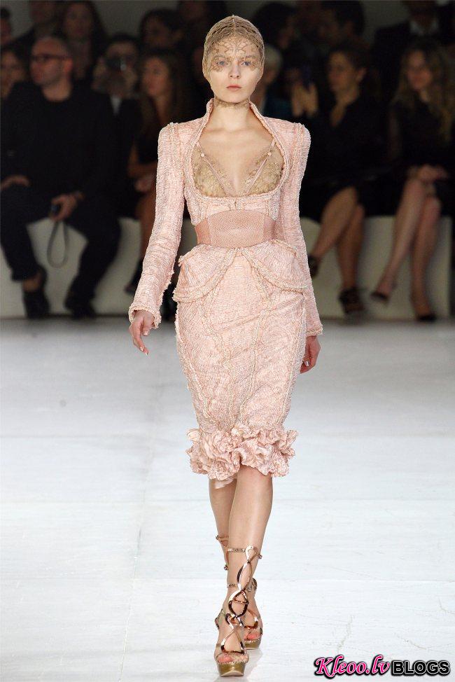 alexander-mcqueen8.jpg