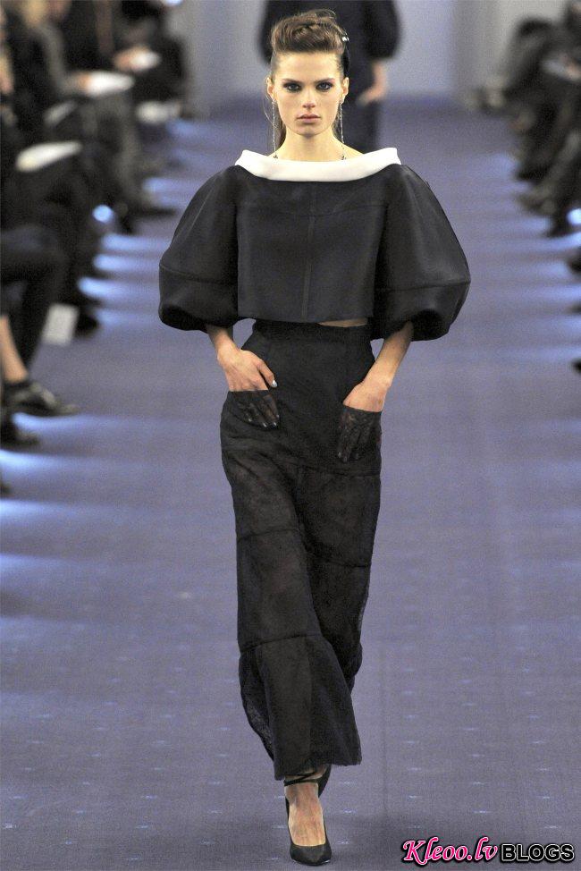 chanel17.jpg