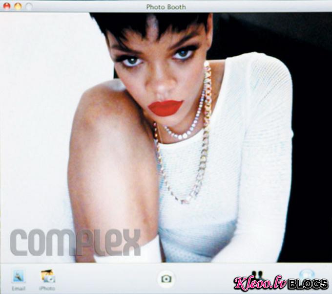 RihannaComplexMagazine14.jpg