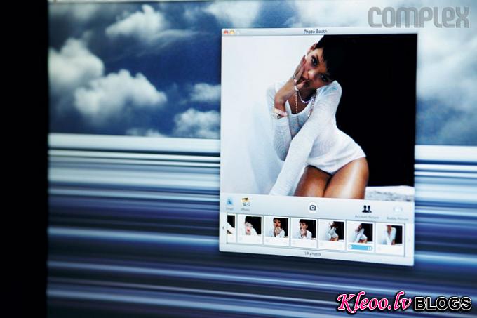 RihannaComplexMagazine15.jpg