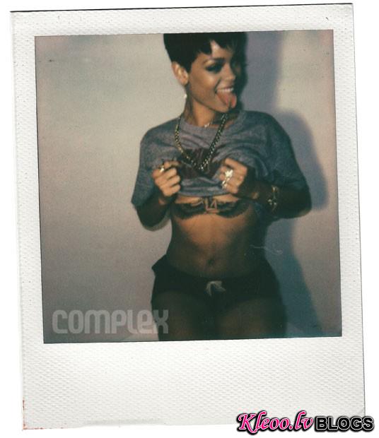 RihannaComplexMagazine19.jpg