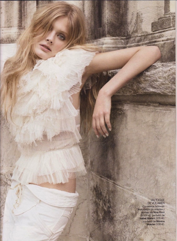 Constance_Jablonski_VogueSpain_February2011_03.jpg