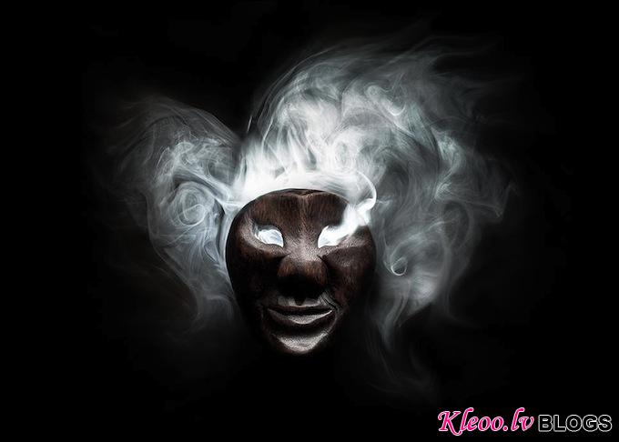 Smithsonian-photo-contest-alteredimage-smoke-mask-michal-baran.jpg