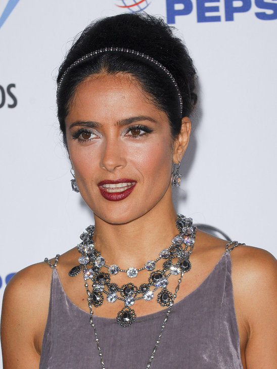 Salma Hayek has even pulled back her hair to give her berry lips the spotlight. Bronzer is so important to make this look work if  you have darker or olive skin...