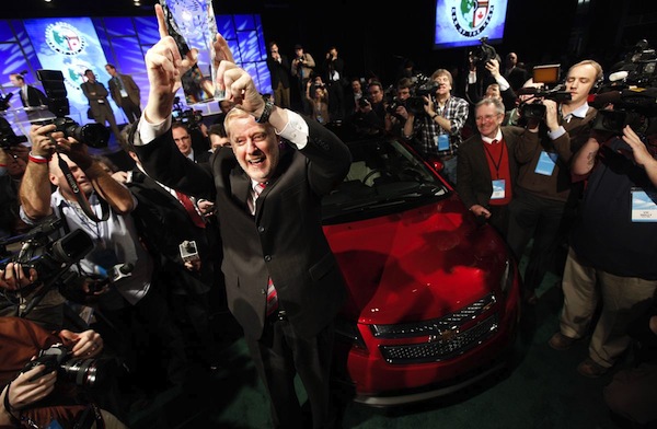 detroit_auto_show_2011_chevrolet_volt_international_auto_show_car_of_the_year.jpg