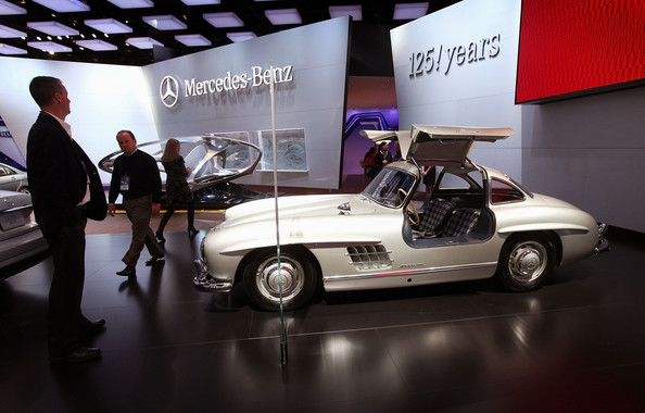 detroit_auto_show_2011_mercedes-benz_300sl_1954_2.jpg