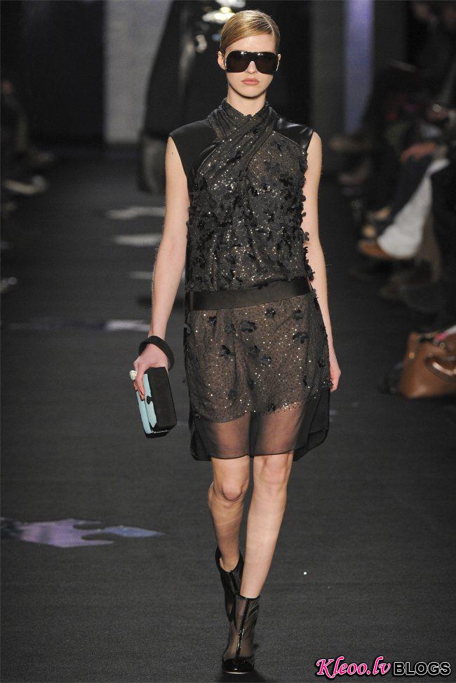 dvf33.jpg