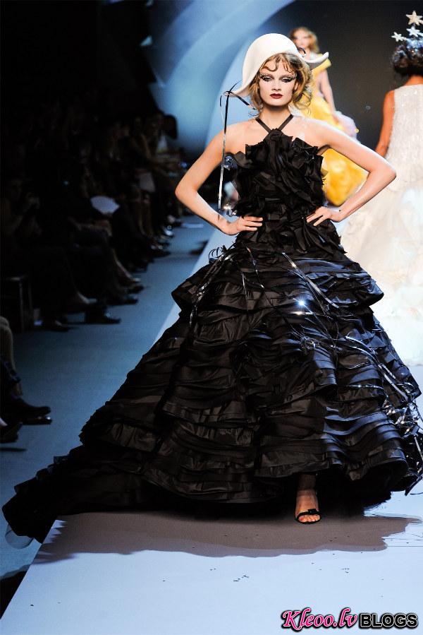 diorcouture32.jpg