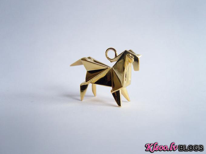 OrigamiJewellery09.jpg