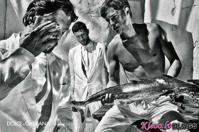 Dolce-Gabbana-Menswear-Spring-Summer-2011-MaleModelSceneNet-06.jpg