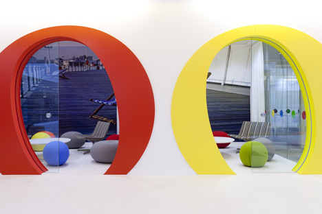 dzn_Google-office-by-Scott-Brownrigg-Interior-Design-4.jpg