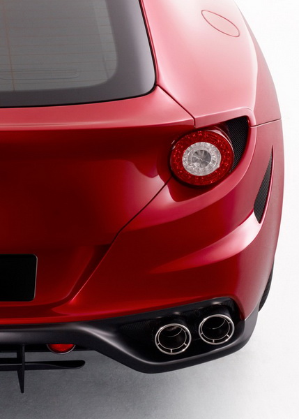 ferrari_ff_2012-01-944x542.jpg