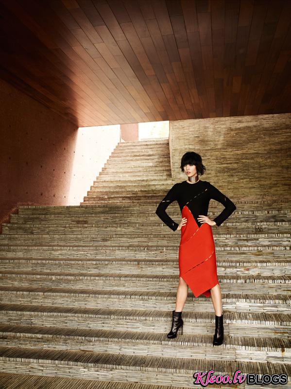 Karlie-Kloss-by-Mario-Testino-for-Vogue-DesignSceneNet-14.jpg