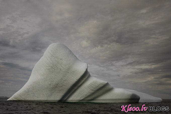 melt-portrait-of-an-iceberg-13_.jpg