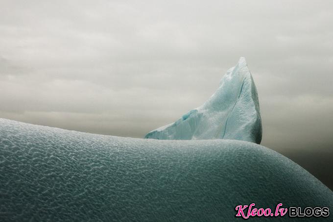 melt-portrait-of-an-iceberg-14_.jpg