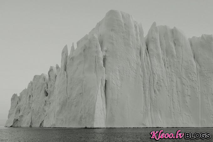 melt-portrait-of-an-iceberg-17_.jpg