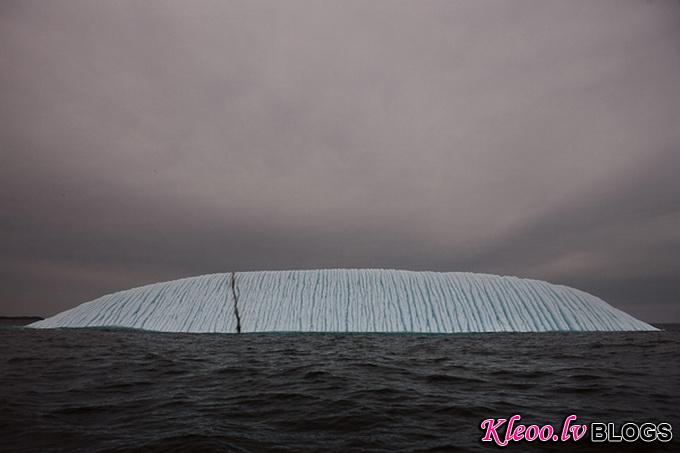 melt-portrait-of-an-iceberg-21_.jpg