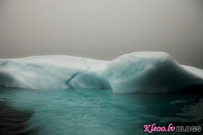 melt-portrait-of-an-iceberg-11_.jpg