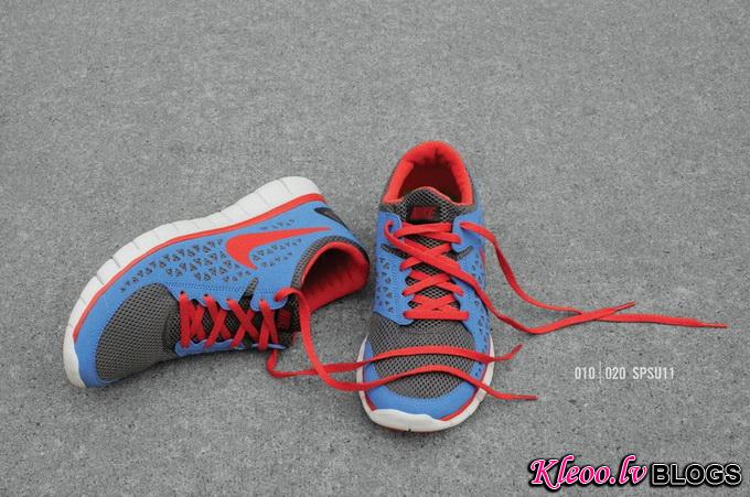 NIKE_BEFREE_SPSU11_011_LR.jpg