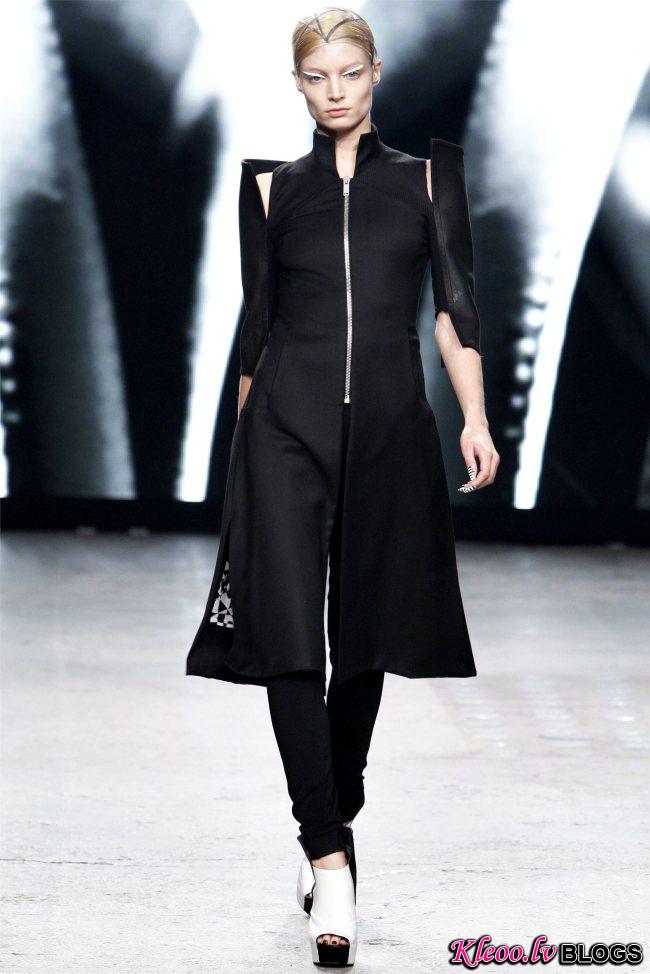 gareth-pugh19.jpg