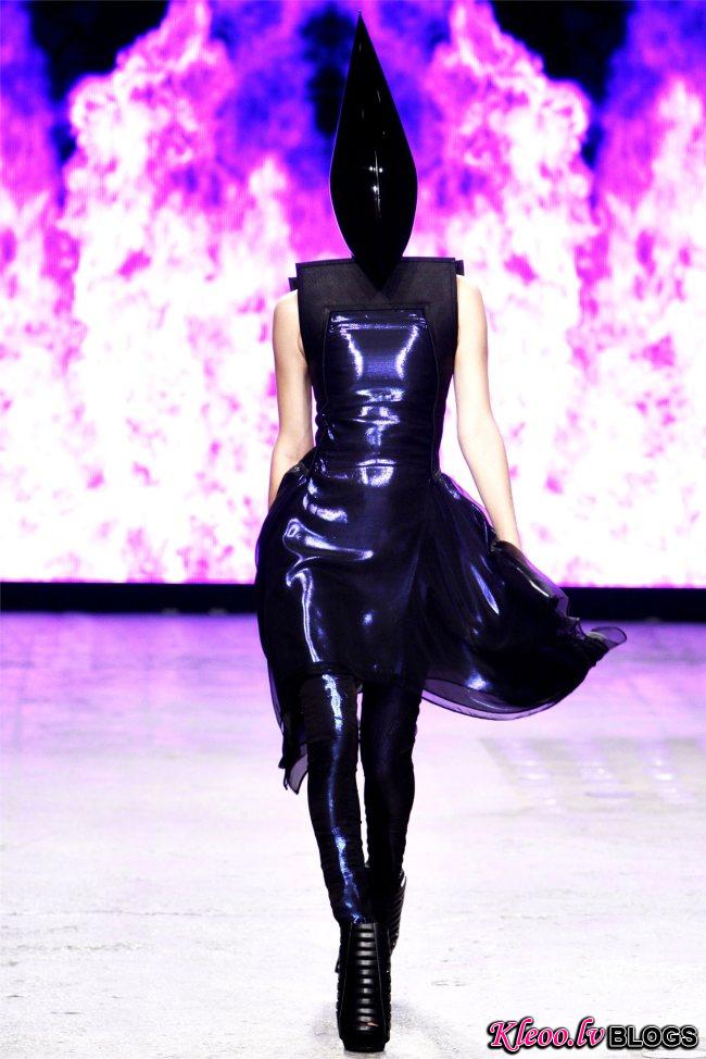 gareth-pugh31.jpg