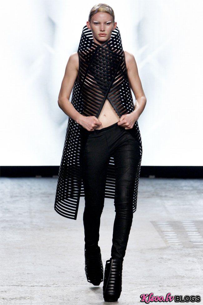 gareth-pugh4.jpg