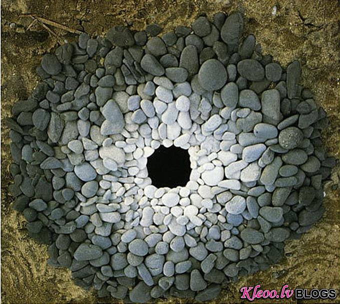 andygoldsworthy21.jpg