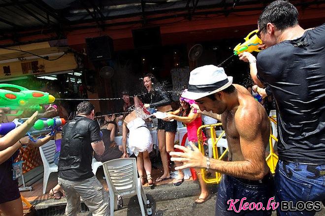 songkran_thailand06.jpg