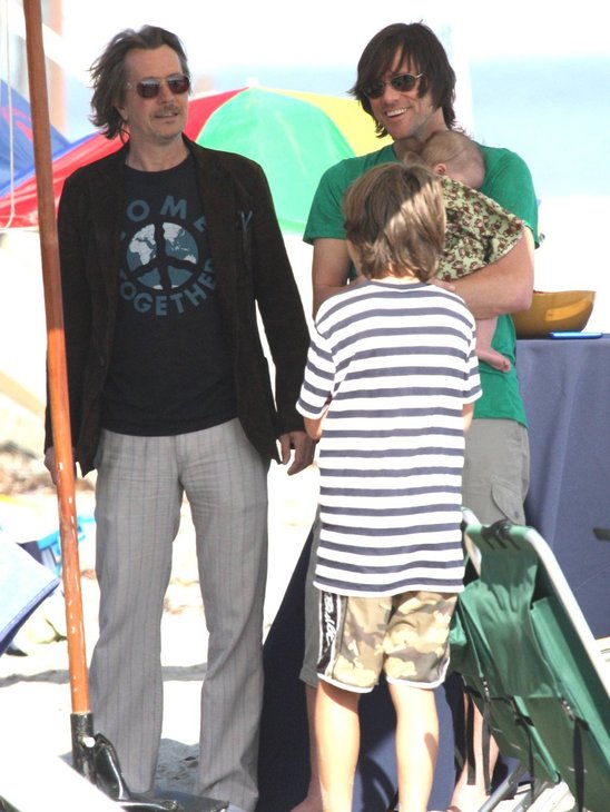 Jim Carrey with Jackson and Gary Oldman!