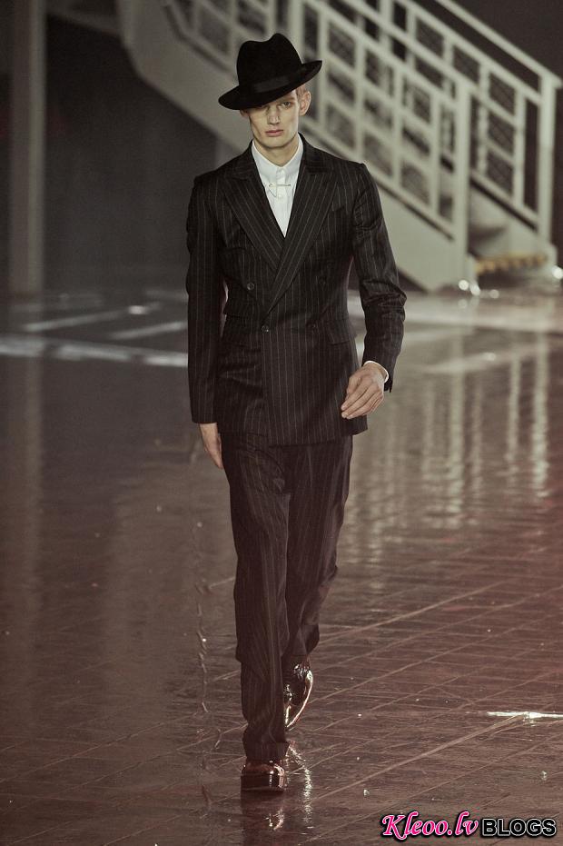 john-galliano-mens-null-autumn-fall-wter-2012-pfw3.jpg