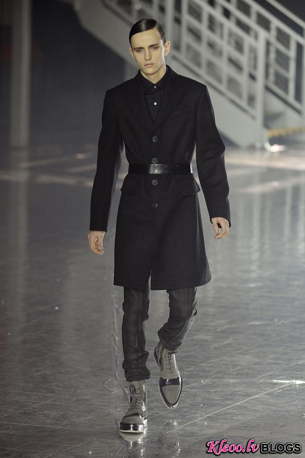 john-galliano-mens-null-autumn-fall-wter-2012-pfw33.jpg