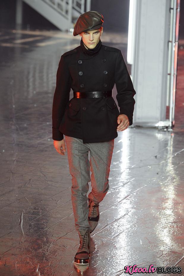 john-galliano-mens-null-autumn-fall-wter-2012-pfw37.jpg