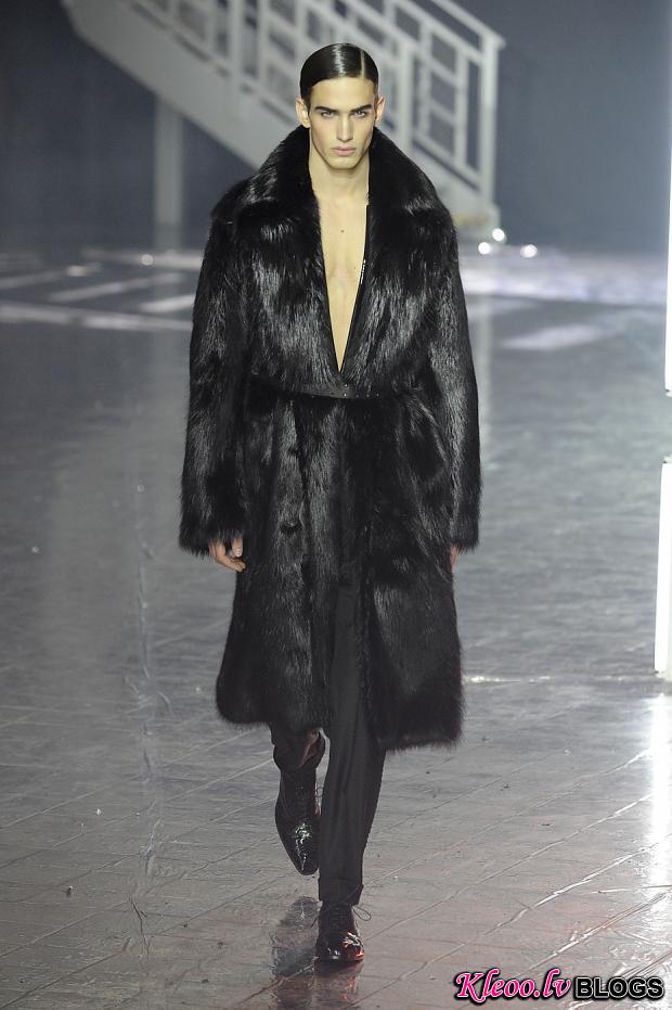 john-galliano-mens-null-autumn-fall-wter-2012-pfw79.jpg