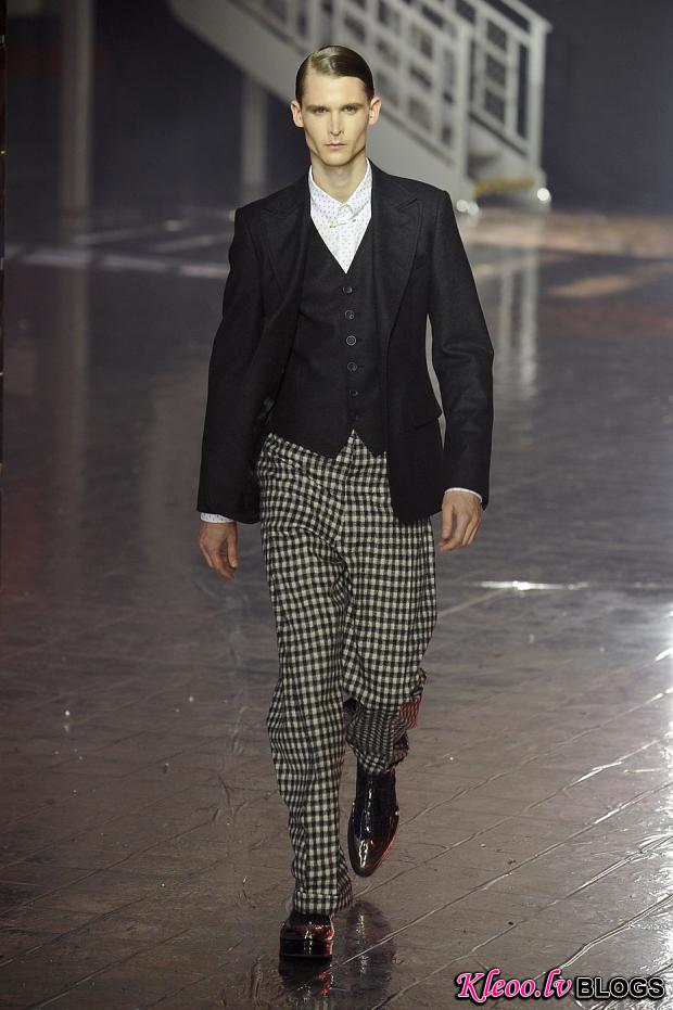 john-galliano-mens-null-autumn-fall-wter-2012-pfw9.jpg