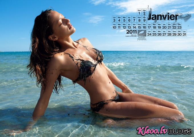 surfridercalendar1.jpg