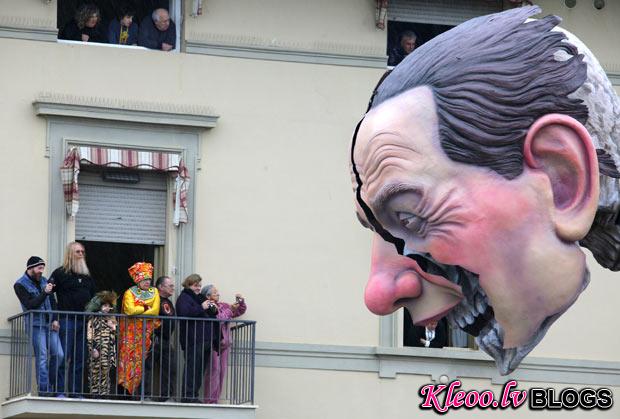 carnival_viareggio_italy_berlusconi2.jpg