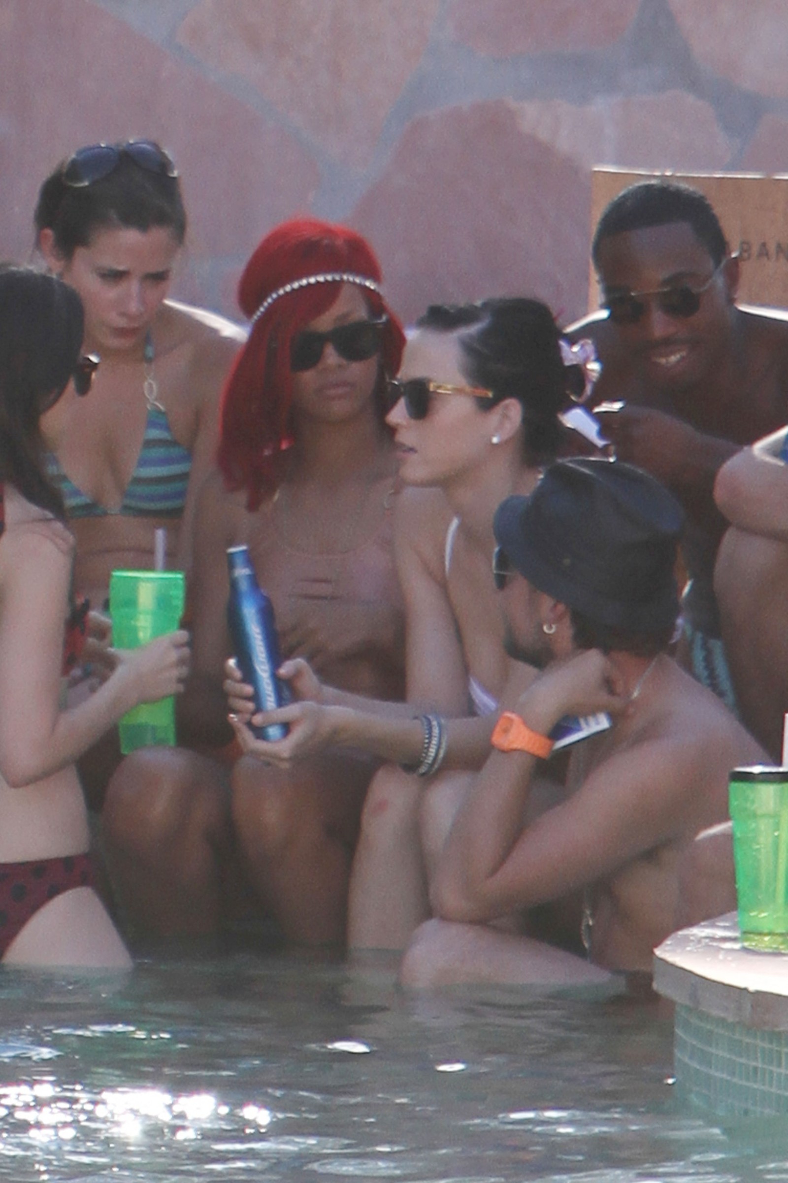 Katy Perry and Rihanna (5)