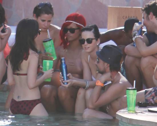 Katy Perry celebrate her Bachelorette Party with Rihanna at a poolside in Las Vegas - Hot Celebs Home