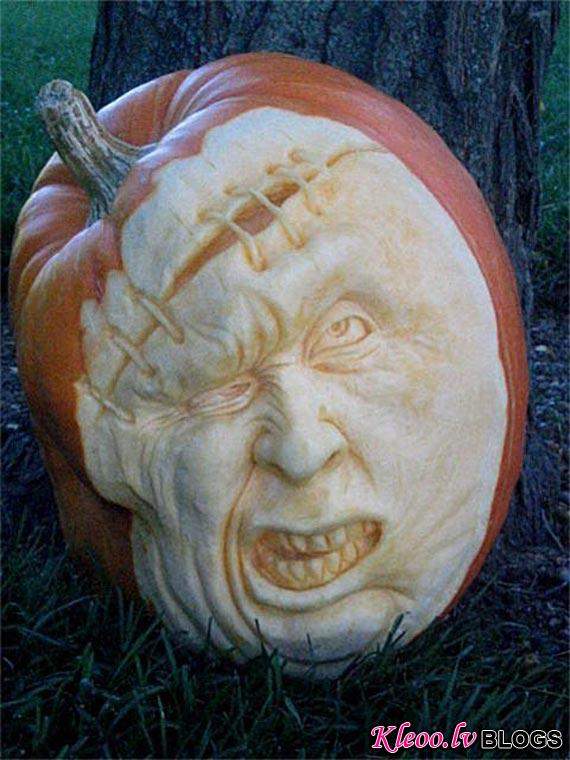 Step-by-step-instruction-to-sculpt-a-pumpkin-masterpiece.jpg