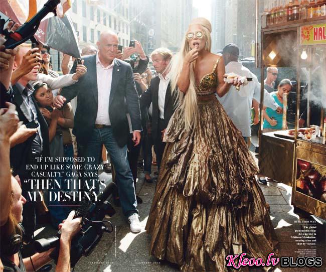 LadyGagaAnnieLeibovitz02.jpg