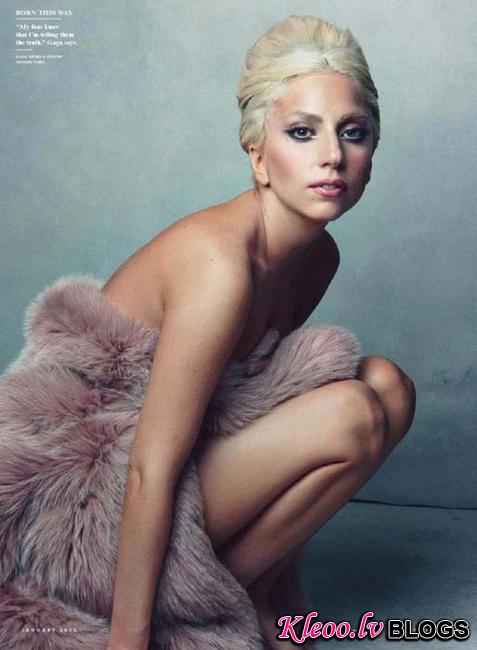 LadyGagaAnnieLeibovitz03.jpg