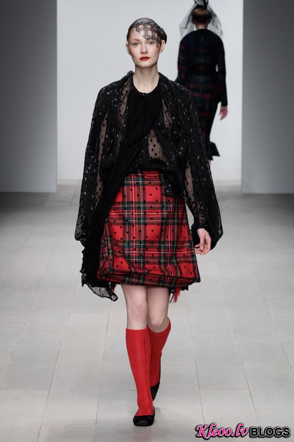 Corrie-Nielsen-Autumn-Winter-2012_13-Womenswear-Collection-27.jpg