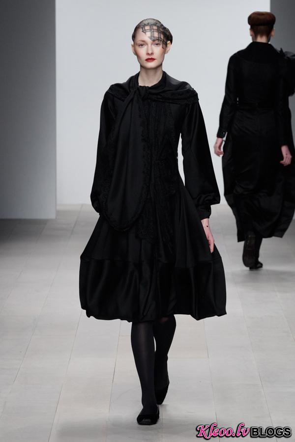 Corrie-Nielsen-Autumn-Winter-2012_13-Womenswear-Collection-09.jpg