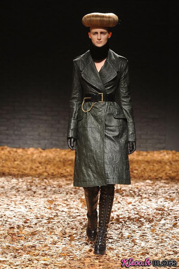 mcq-null-autumn-fall-winter-2012-lfw21.jpg