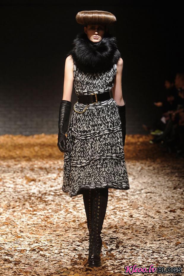 mcq-null-autumn-fall-winter-2012-lfw29.jpg